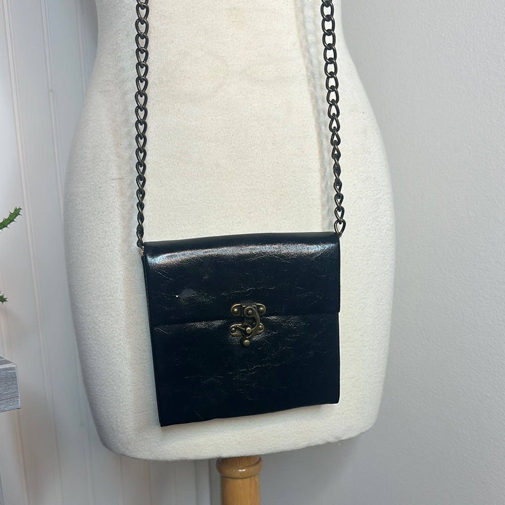 Steve Madden Black Crossbody Bag with Chain Strap
